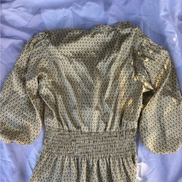 Downeast Smocked Waist Patterned Blouse with Tie Detail Small Or Medium - Picture 7 of 7